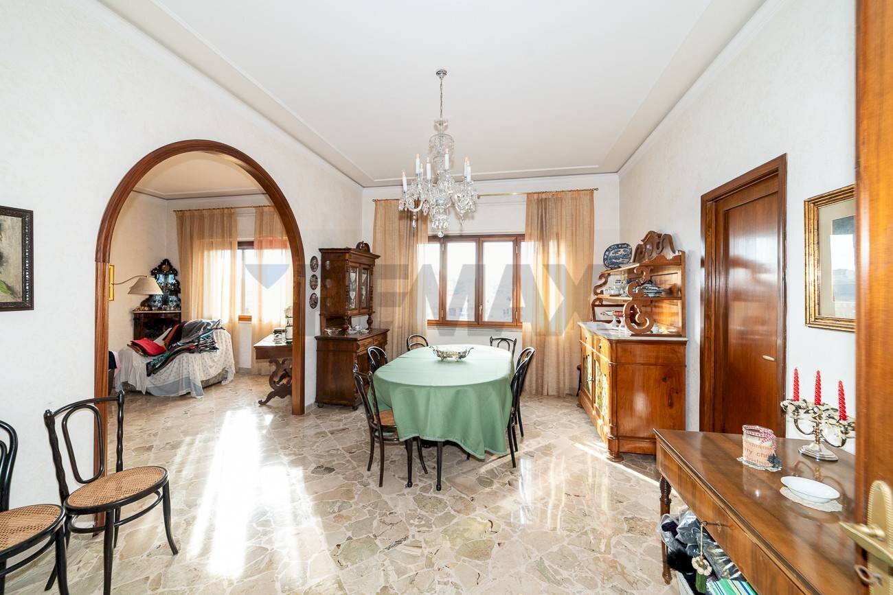 Sala da pranzo - Apartment Via John Fitzgerald Kennedy
 
38, Acireale - photo 1