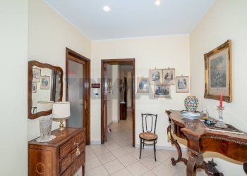Hall / corridoio - Appartamento Via John Fitzgerald Kennedy
 
38, Acireale - foto 3