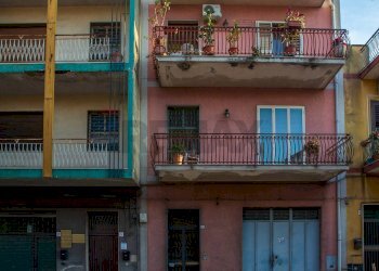 Edificio all\'aperto - Trilocale Via Luigi Orlando
 
126, Giarre - foto 8