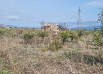 Vista delle montagne - Terreno agricolo Contrada Gerbini
snc, Paterno - foto 6