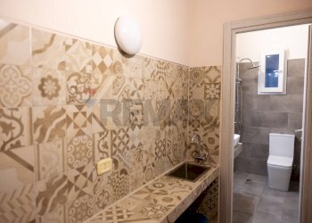 Bagno - Shop Via Tripolitania
 
39/41, Catania - photo 20