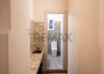 Bagno - Shop Via Tripolitania
 
39/41, Catania - photo 21