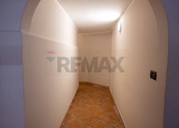 Hall / corridoio - Shop Via Tripolitania
 
39/41, Catania - photo 24