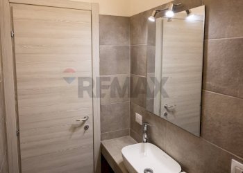 Bagno - Shop Via Tripolitania
 
39/41, Catania - photo 26