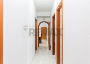 Hall / corridoio - Quadrilocale Via Provinciale per Riposto
 
186, Acireale - foto 28