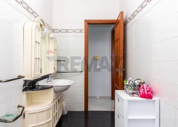 Bagno - Quadrilocale Via Provinciale per Riposto
 
186, Acireale - foto 34