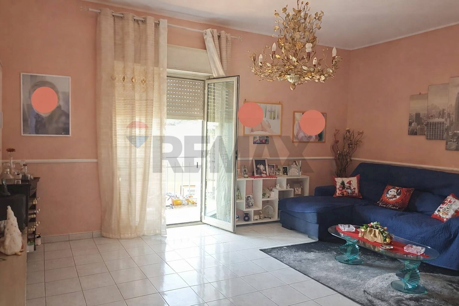 Soggiorno - Appartamento Via Santa Maria Di Nuovaluce
 
53, Catania - foto 2