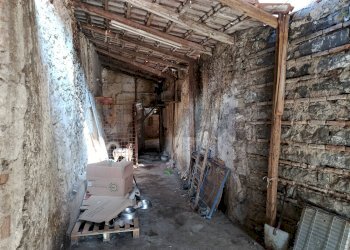 Stanza vuota - Casa indipendente Via Ospedale
 
26, Aci Sant'Antonio - foto 4