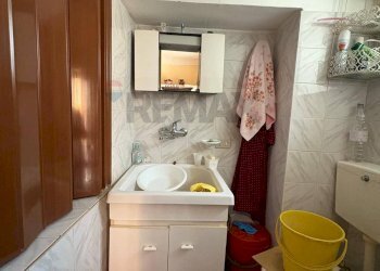 Bagno - Quadrilocale Via Arcoleo
 
22, Caltagirone - foto 5