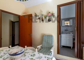Sala da pranzo - Quadrilocale Via Arcoleo
 
22, Caltagirone - foto 17