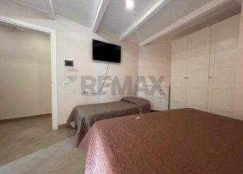 Camera / camera da letto - Casa indipendente Via Roma
 
57/59, Aci Sant'Antonio - foto 15