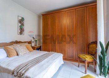 Camera / camera da letto - Quadrilocale Via di Decima
 
256, Roma - foto 23