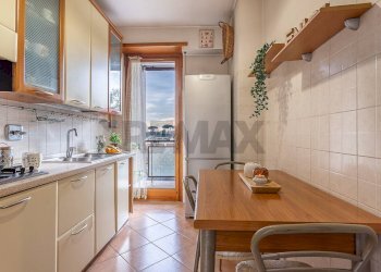 Cucina - Quadrilocale Via di Decima
 
256, Roma - foto 34