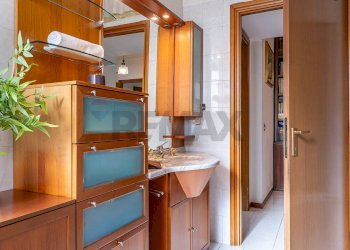 Bagno - Quadrilocale Via di Decima
 
256, Roma - foto 37