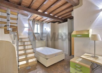 Camera / camera da letto - Casa semi indipendente Figline e Incisa Valdarno - foto 23