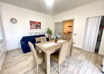 Sala da pranzo - Quadrilocale Via Vecchia
 
52, Terranuova Bracciolini - foto 8