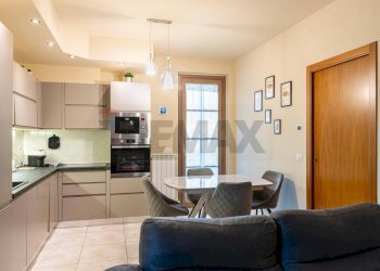 Cucina - Trilocale Via Cesare Battisti
16, Loro Ciuffenna - foto 4