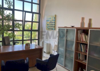 Sala da pranzo - Ufficio VIA SCIPIONE LAPI
 
4, Città di Castello - foto 6