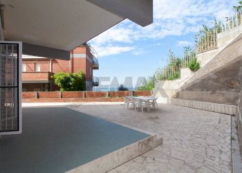 Terrazza - Trilocale Lungomare delle Sirene
 
12, Anzio - foto 39