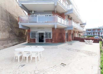 Edificio all\'aperto - Trilocale Lungomare delle Sirene
 
12, Anzio - foto 41