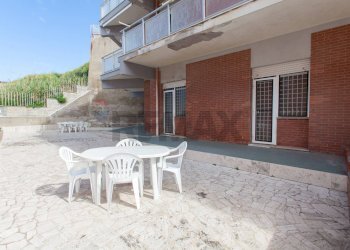 Terrazza - Trilocale Lungomare delle Sirene
 
12, Anzio - foto 44