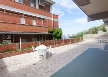 Edificio all\'aperto - Trilocale Lungomare delle Sirene
 
12, Anzio - foto 45