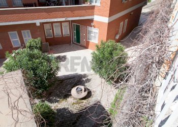 Edificio all\'aperto - Trilocale Lungomare delle Sirene
 
12, Anzio - foto 71