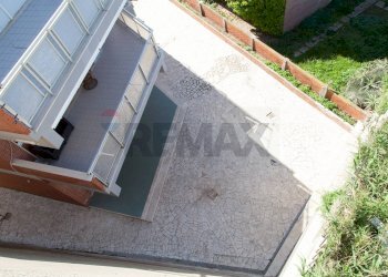 Edificio all\'aperto - Trilocale Lungomare delle Sirene
 
12, Anzio - foto 73