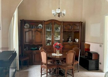 Sala da pranzo - Casa indipendente Via Cozzale
 
84, Acireale - foto 7
