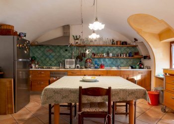 Cucina - Villa Lovario
 
40, Borgosesia - foto 20