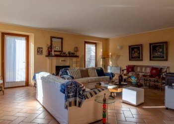 Soggiorno - Villa Lovario
 
40, Borgosesia - foto 24