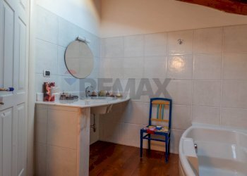 Bagno - Villa Lovario
 
40, Borgosesia - foto 41
