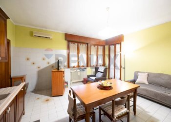 Sala da pranzo - Casa semi indipendente Via Palmiro Togliatti
 
8, Suzzara - foto 20