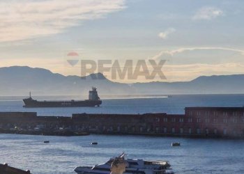 Vista dell\'acqua - Appartamento Via Agostino Depretis, Napoli - foto 4