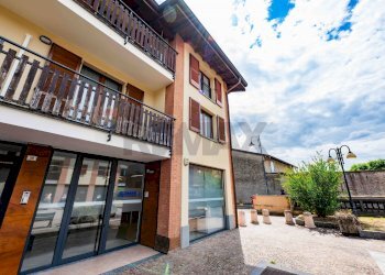 Edificio all\'aperto - Ufficio VIA ARCIPRETE ROTA
 
26/28, Lallio - foto 24