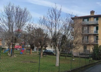 Edificio all\'aperto - Quadrilocale Costa Volpino - foto 1