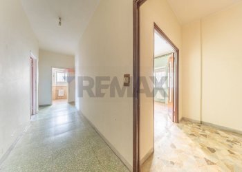 Hall / corridoio - Trilocale Via Delle Cutrettole
 
33, Roma - foto 8