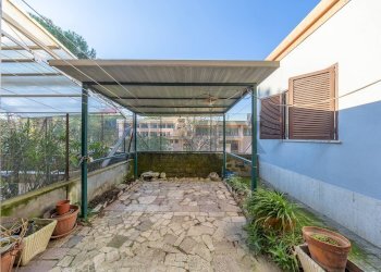 Terrazza - Trilocale Via Delle Cutrettole
 
33, Roma - foto 18