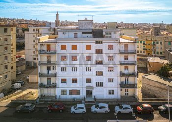 Edificio all\'aperto - Appartamento Viale Sicilia
 
53, Sassari - foto 15