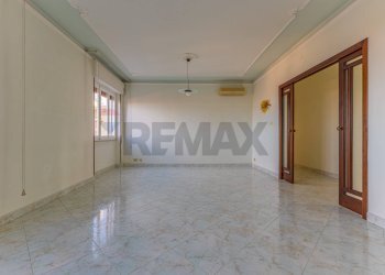 Stanza vuota - Appartamento Viale Sicilia
 
53, Sassari - foto 22