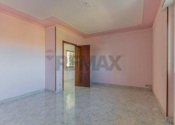 Stanza vuota - Appartamento Viale Sicilia
 
53, Sassari - foto 47