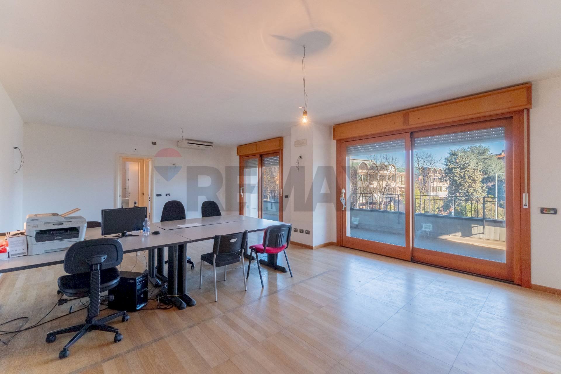 Ufficio - Ufficio Via Castelfidardo
 
1, Busto Arsizio - foto 2