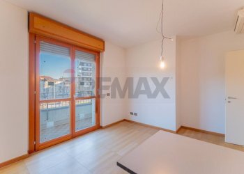 Stanza vuota - Ufficio Via Castelfidardo
1, Busto Arsizio - foto 8