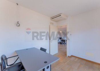 Sala da pranzo - Ufficio Via Castelfidardo
1, Busto Arsizio - foto 21