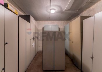 Hall / corridoio - Ufficio Via Castelfidardo
1, Busto Arsizio - foto 30