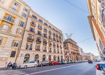 Edificio all\'aperto - Apartment Roma - photo 3