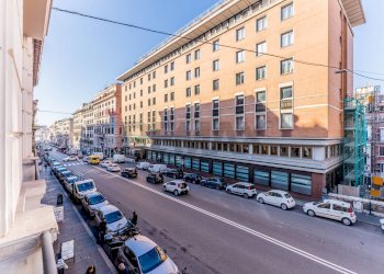 Edificio all\'aperto - Apartment Roma - photo 20