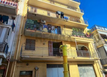 Edificio all\'aperto - Appartamento Via Benedetto Croce
 
14, Bagheria - foto 3