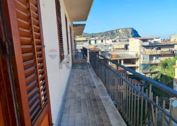 Balcone - Appartamento Via Benedetto Croce
 
14, Bagheria - foto 31