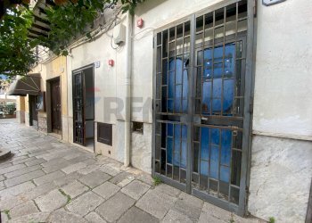 Edificio all\'aperto - Locale Commerciale corso Umberto
 
73/75, Carini - foto 3